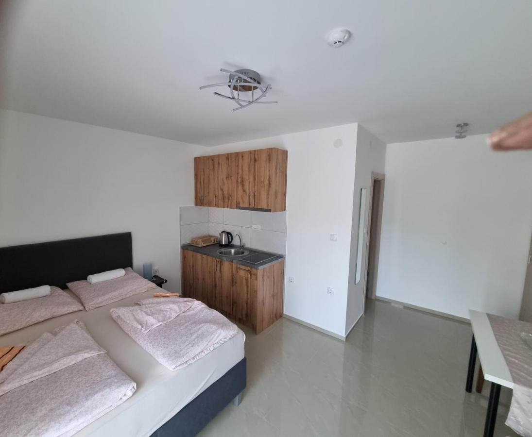 Villa Ronic سوكو بانيا المظهر الخارجي الصورة