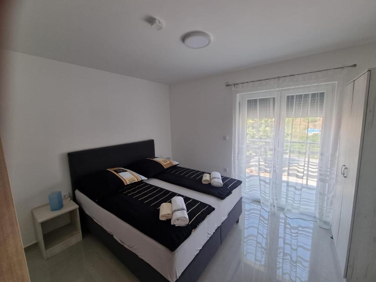 Villa Ronic سوكو بانيا المظهر الخارجي الصورة