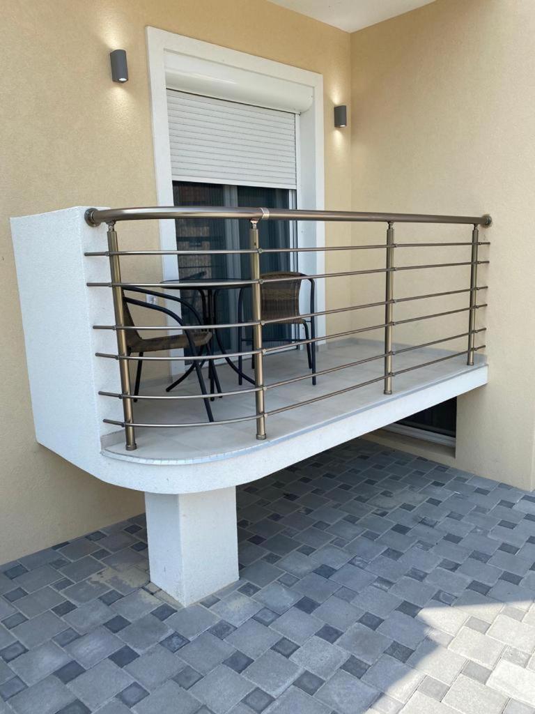 Villa Ronic سوكو بانيا المظهر الخارجي الصورة