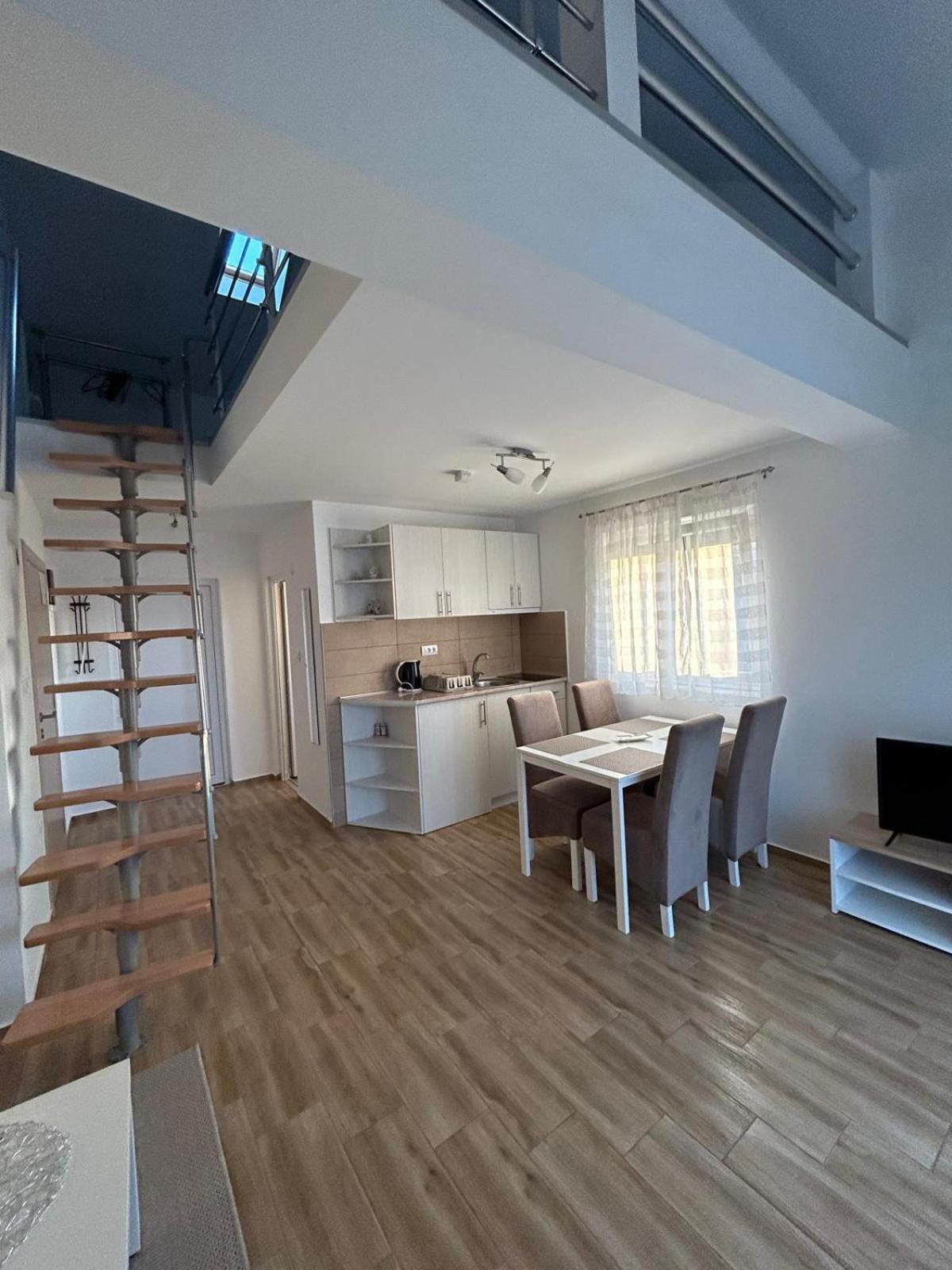 Villa Ronic سوكو بانيا المظهر الخارجي الصورة